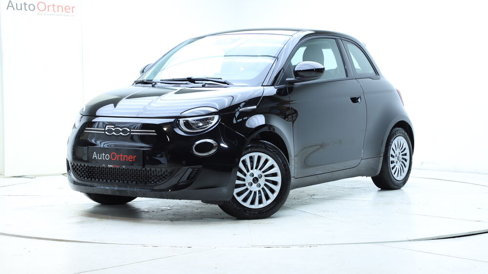 Fiat 500e 42Kwh Navi+Rückfahrcam+Parksensoren, Baujahr 2026, Seitenansicht — Auto Ortner Villach