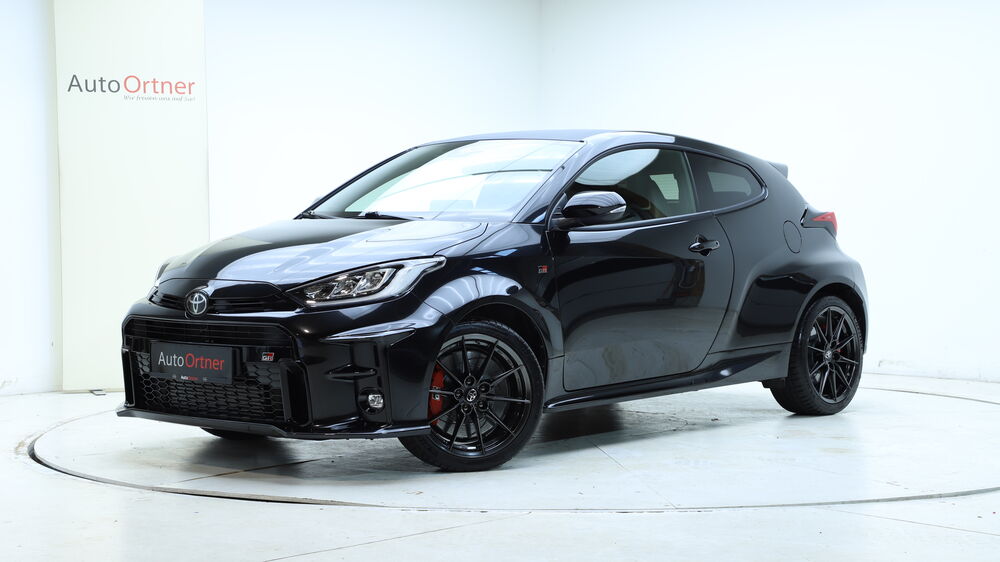 Toyota Yaris GR High Performance Paket, Baujahr 2021, Seitenansicht — Auto Ortner Villach